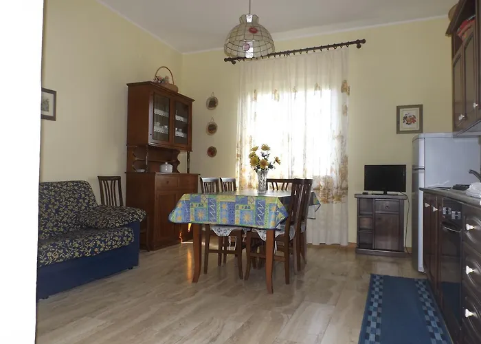 Casa Dei Pini Apartment Cortona